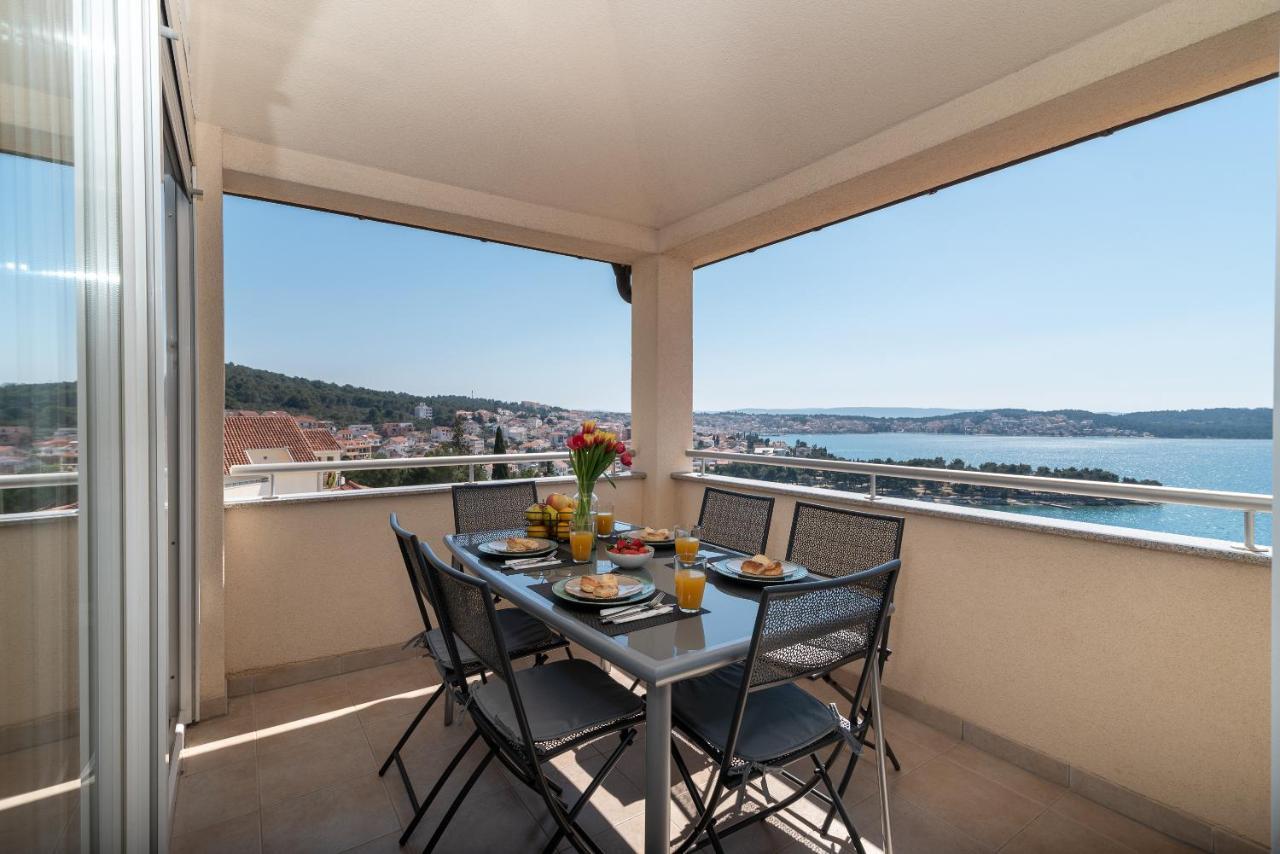 Apartment No. 8 Trogir Exterior photo