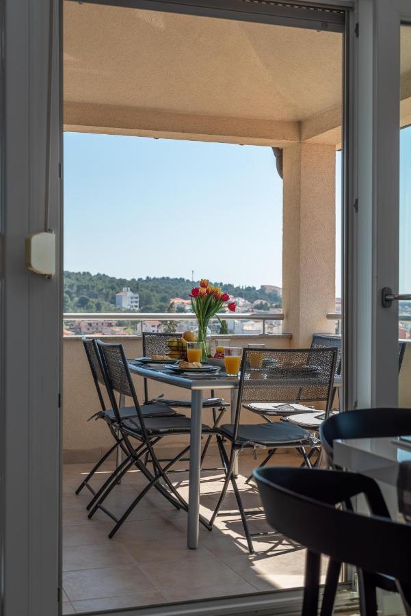 Apartment No. 8 Trogir Exterior photo