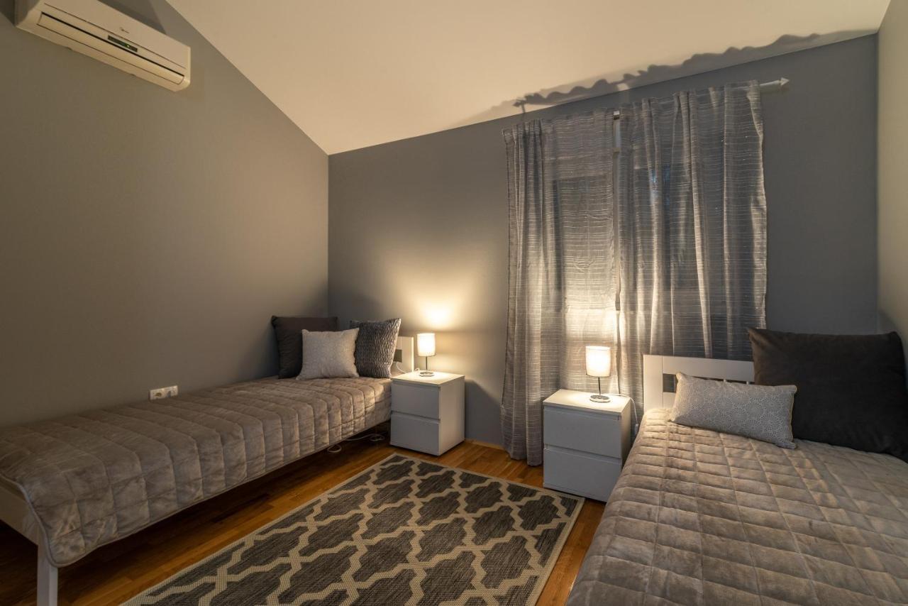 Apartment No. 8 Trogir Exterior photo