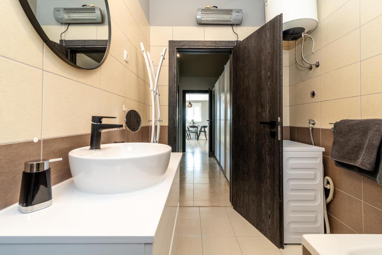 Apartment No. 8 Trogir Exterior photo